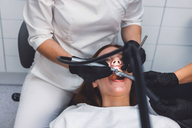 Best Emergency Gum Treatment in Mathis, TX